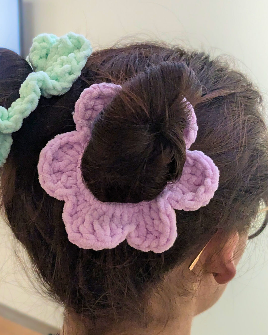 The "Flex Petal" Scruchie Pattern